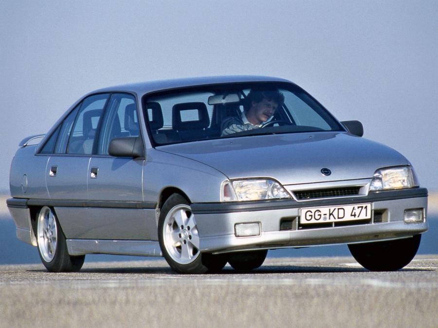  Opel Omega 3000 (A) 1987 года  (фото 1 из 29)
